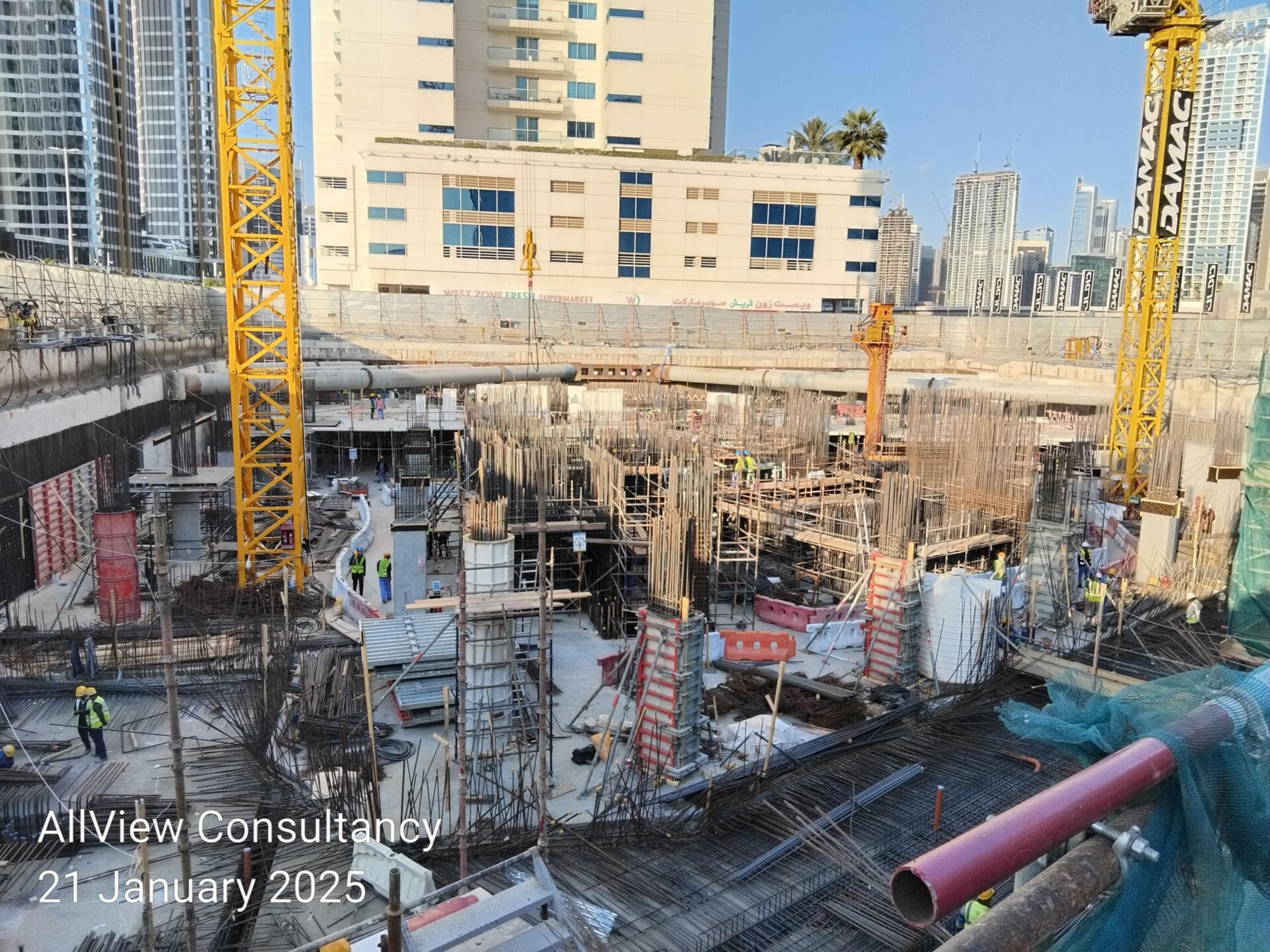 Canal Crown - Construction