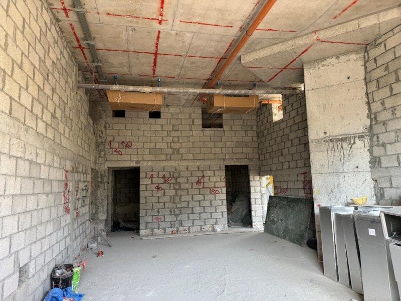 Q Gardens Lofts - Construction