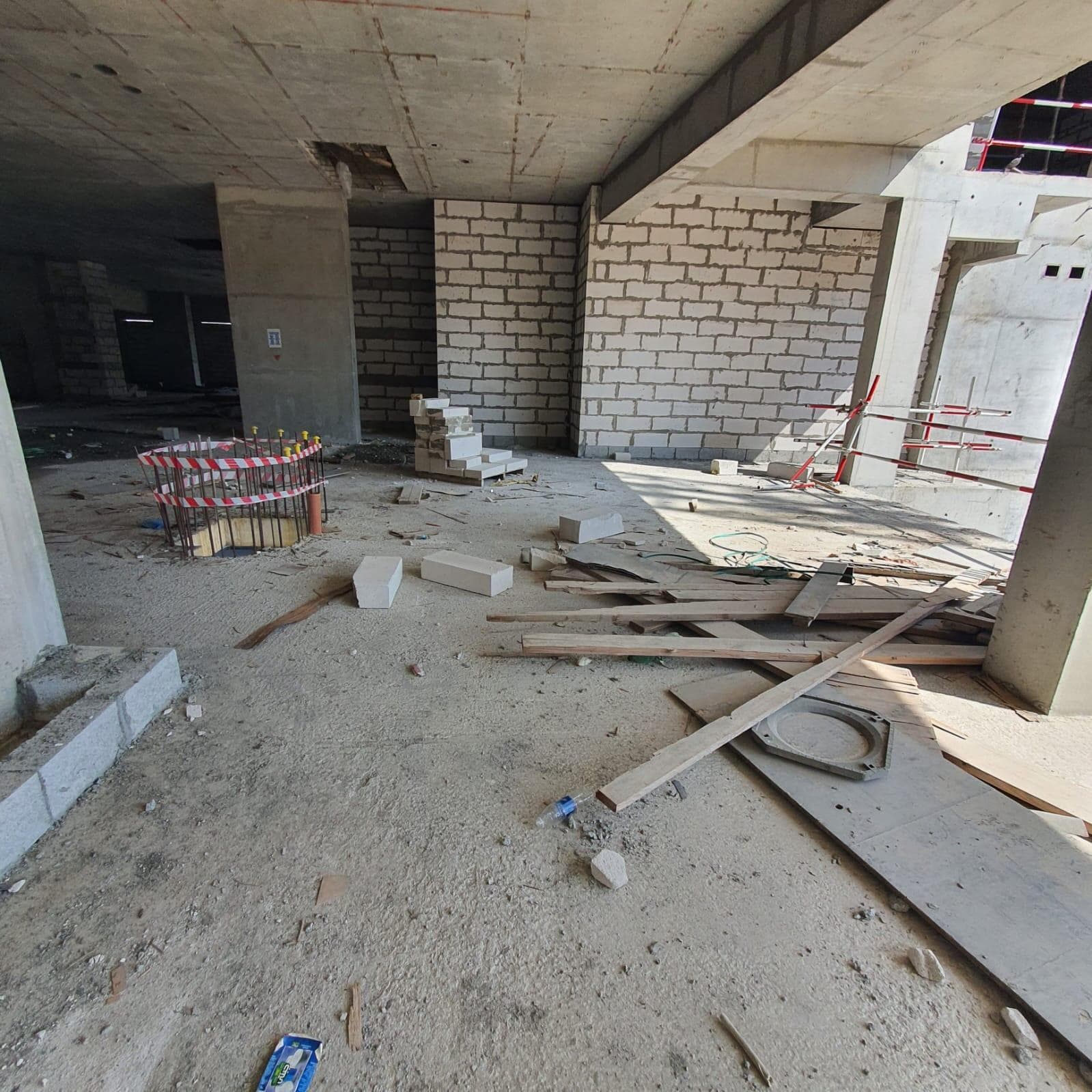 Tonino Lamborghini Residences - Construction