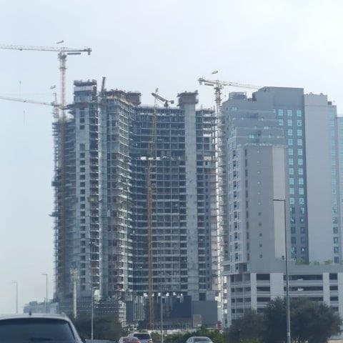 Tria - Construction