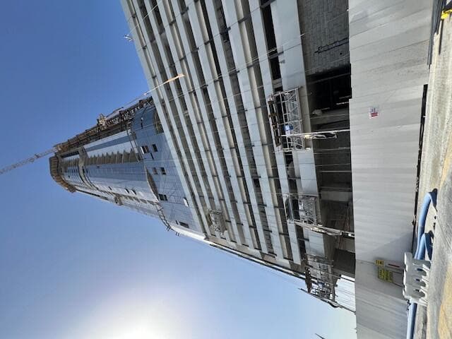 Cloud Towers - Construction