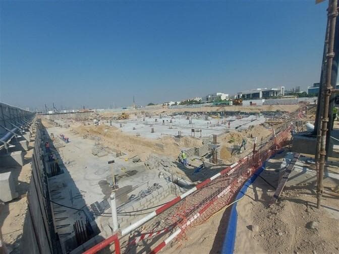 Club Place - Construction