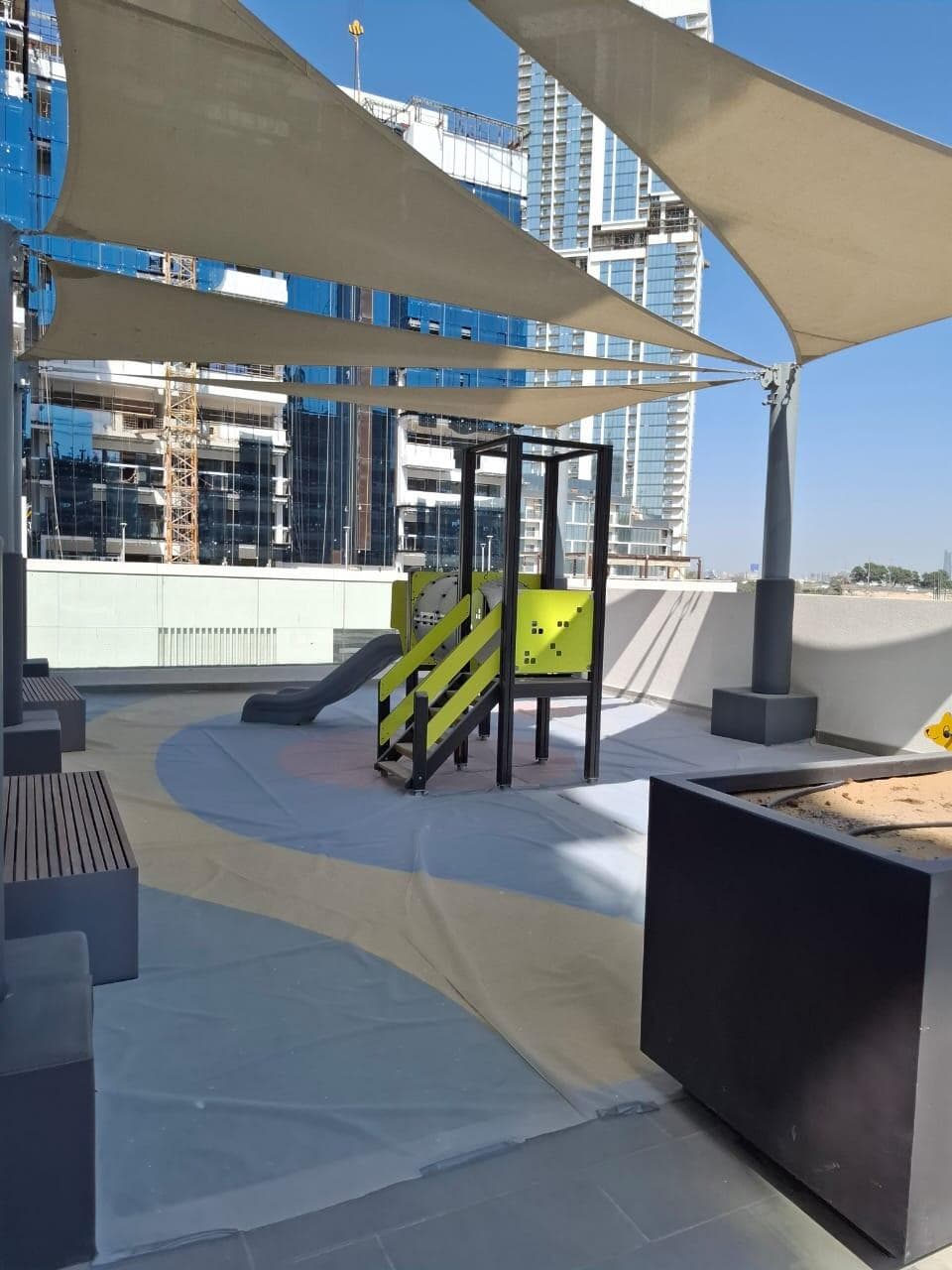 Riviera 59 - Construction