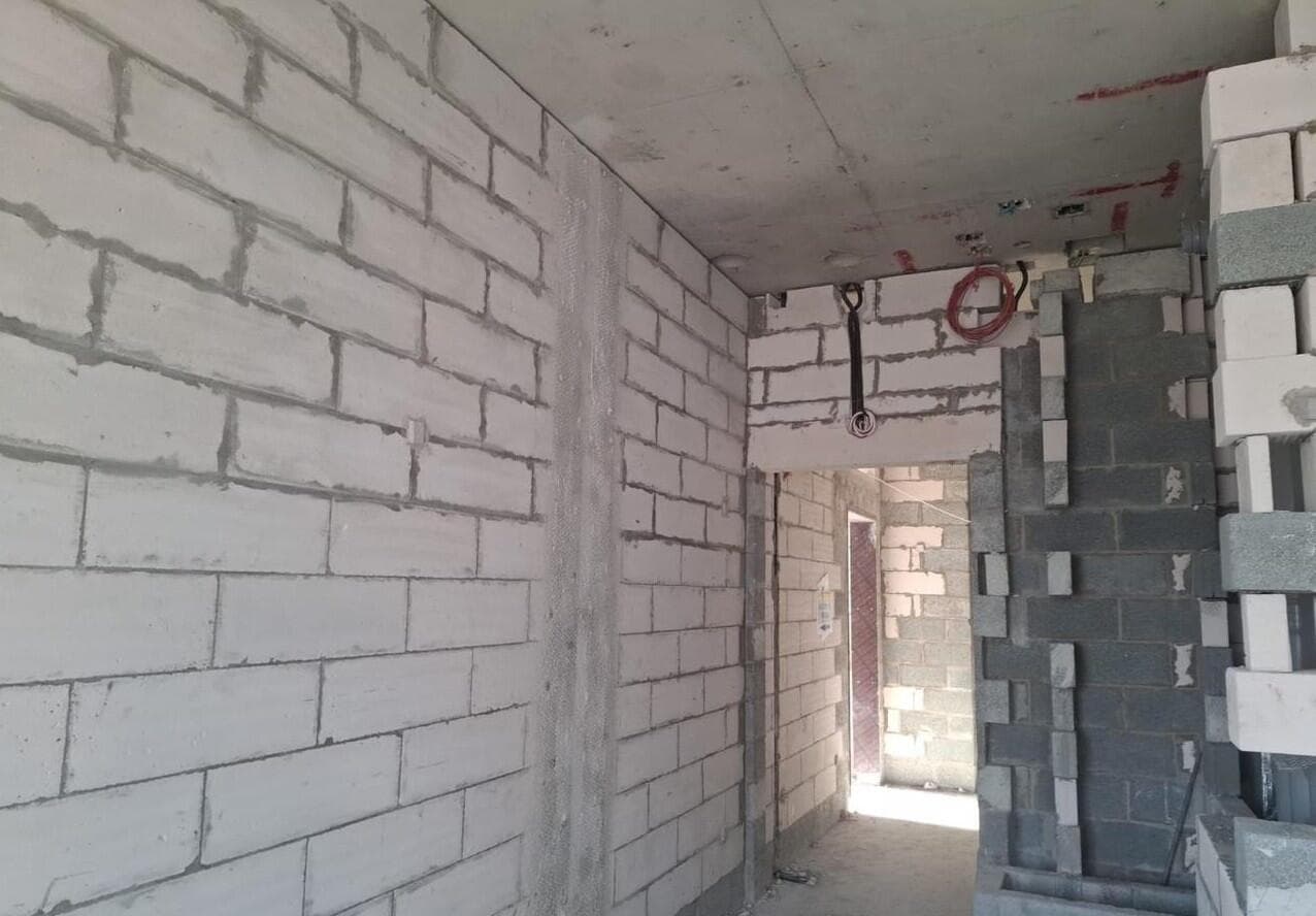 Azizi Grand - Construction