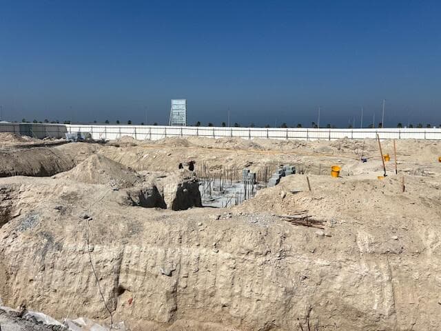 Edgewater Residences - Construction