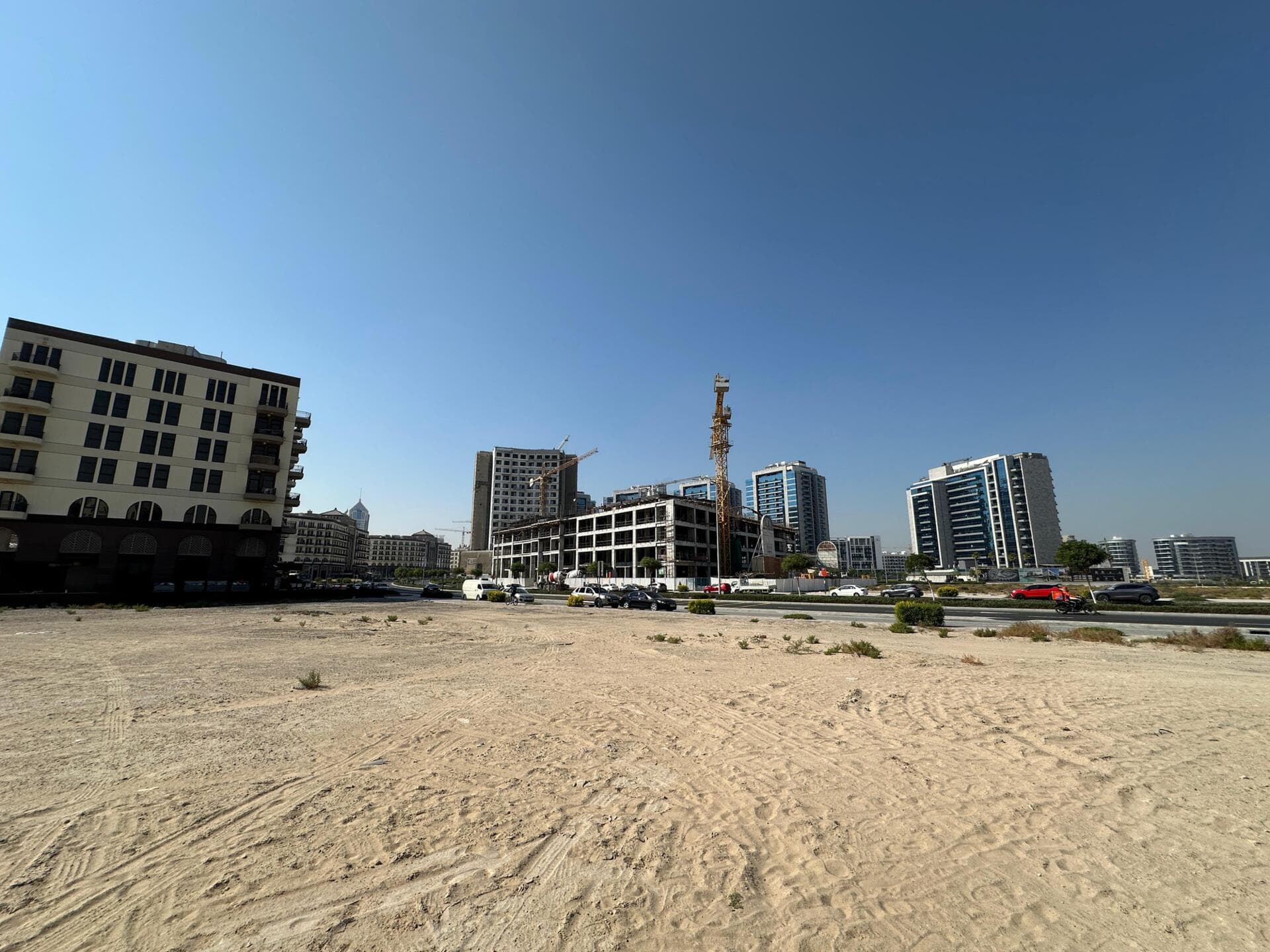 Bond Enclave - Construction