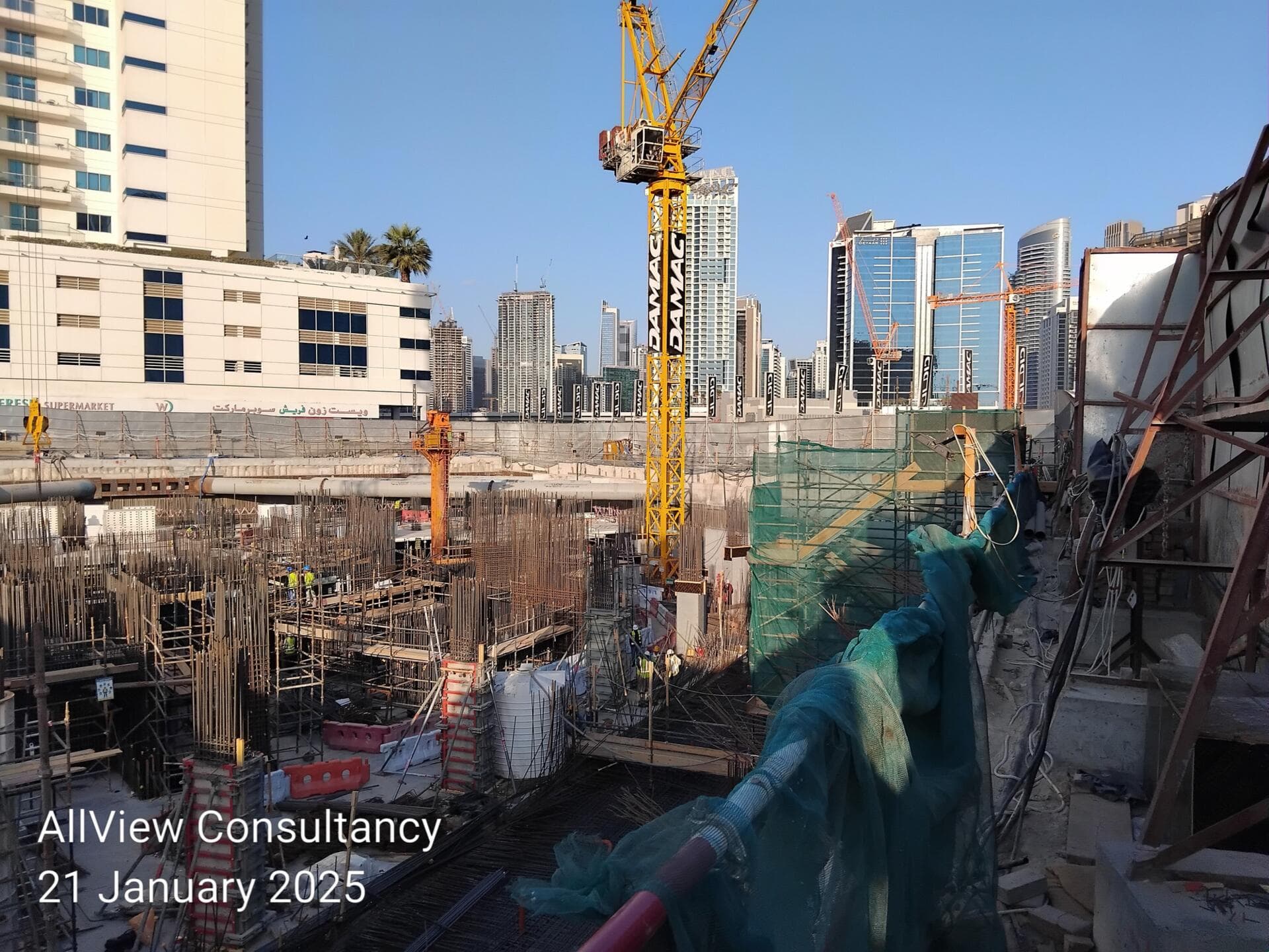 Canal Crown - Construction
