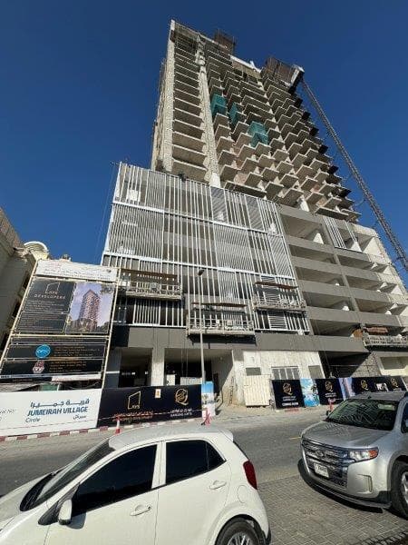 Q Gardens Lofts - Construction