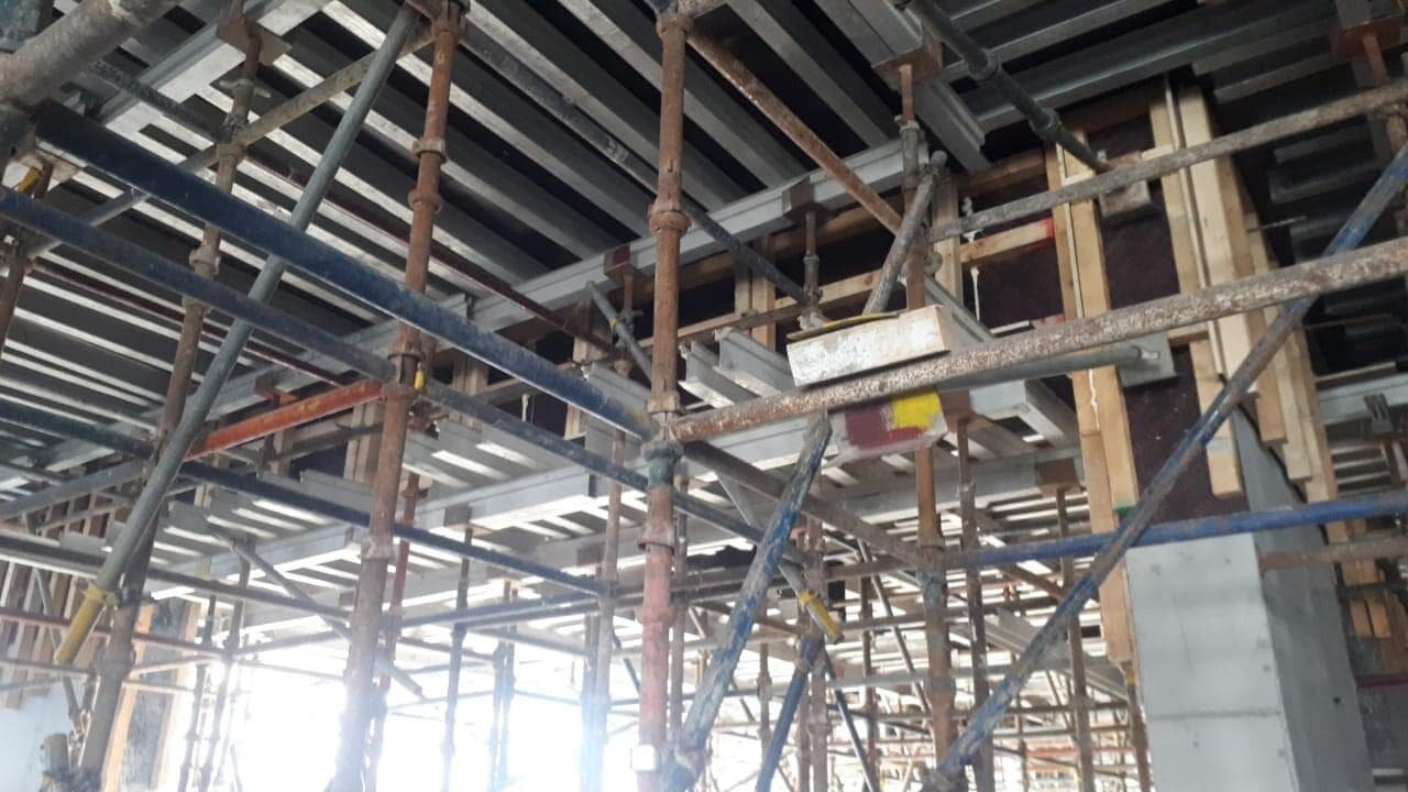 Aria - Construction