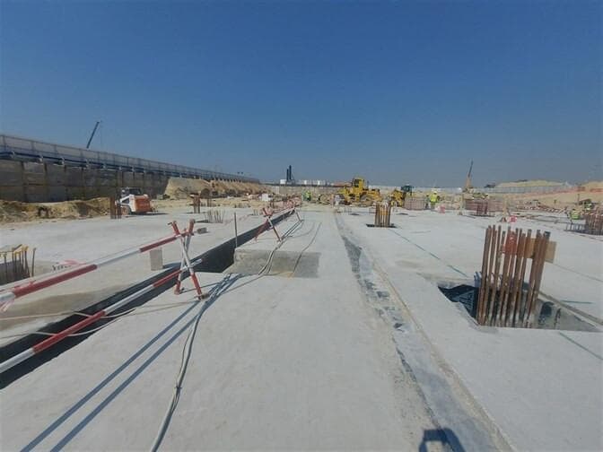 Club Place - Construction