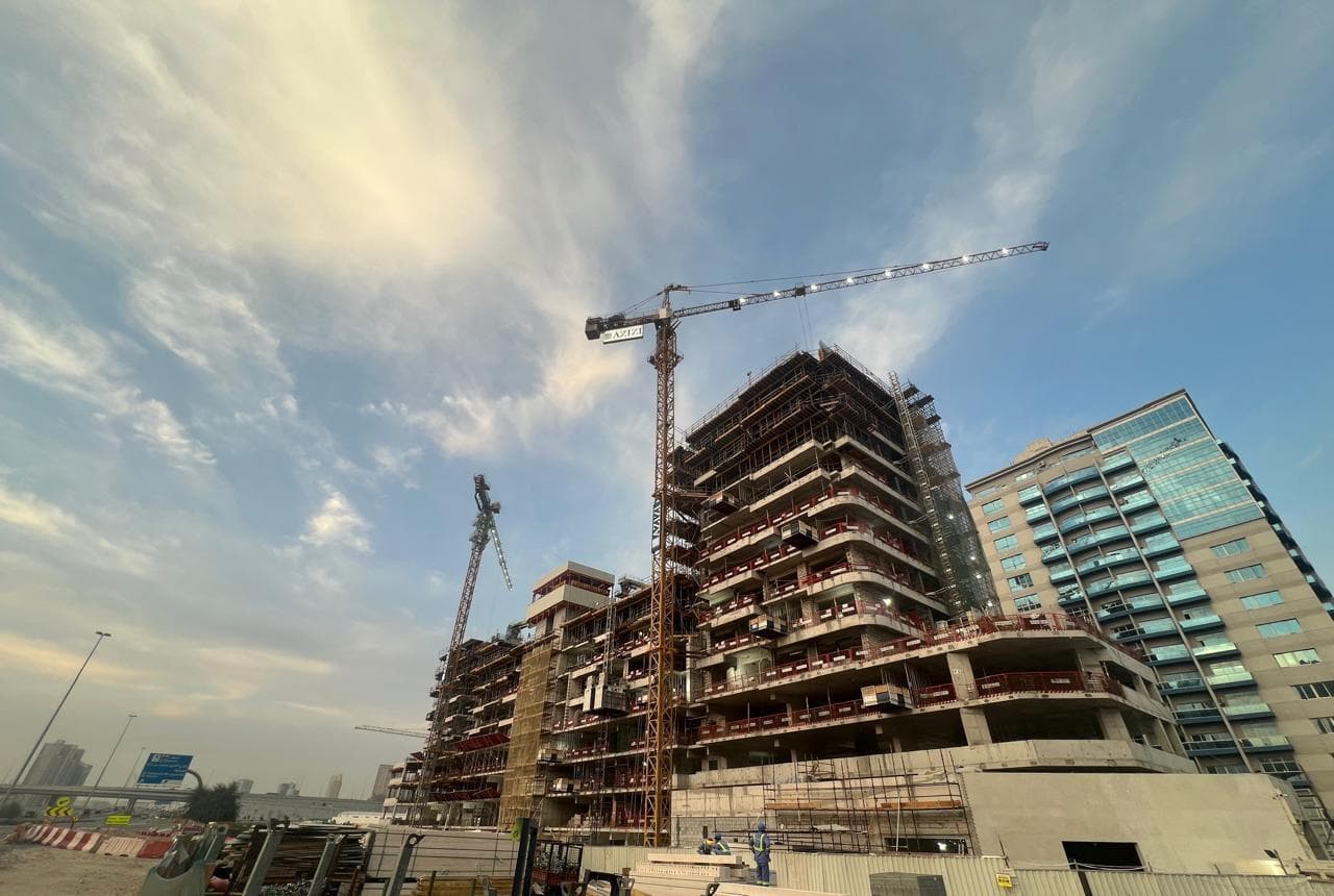 Azizi Grand - Construction