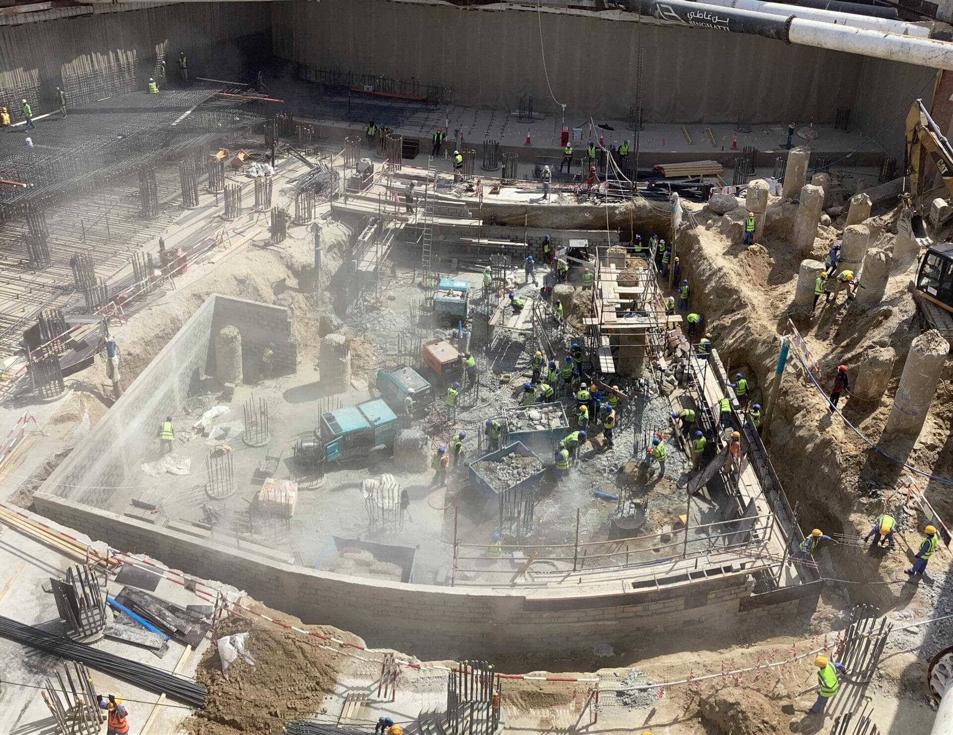Binghatti Pinnacle - Construction