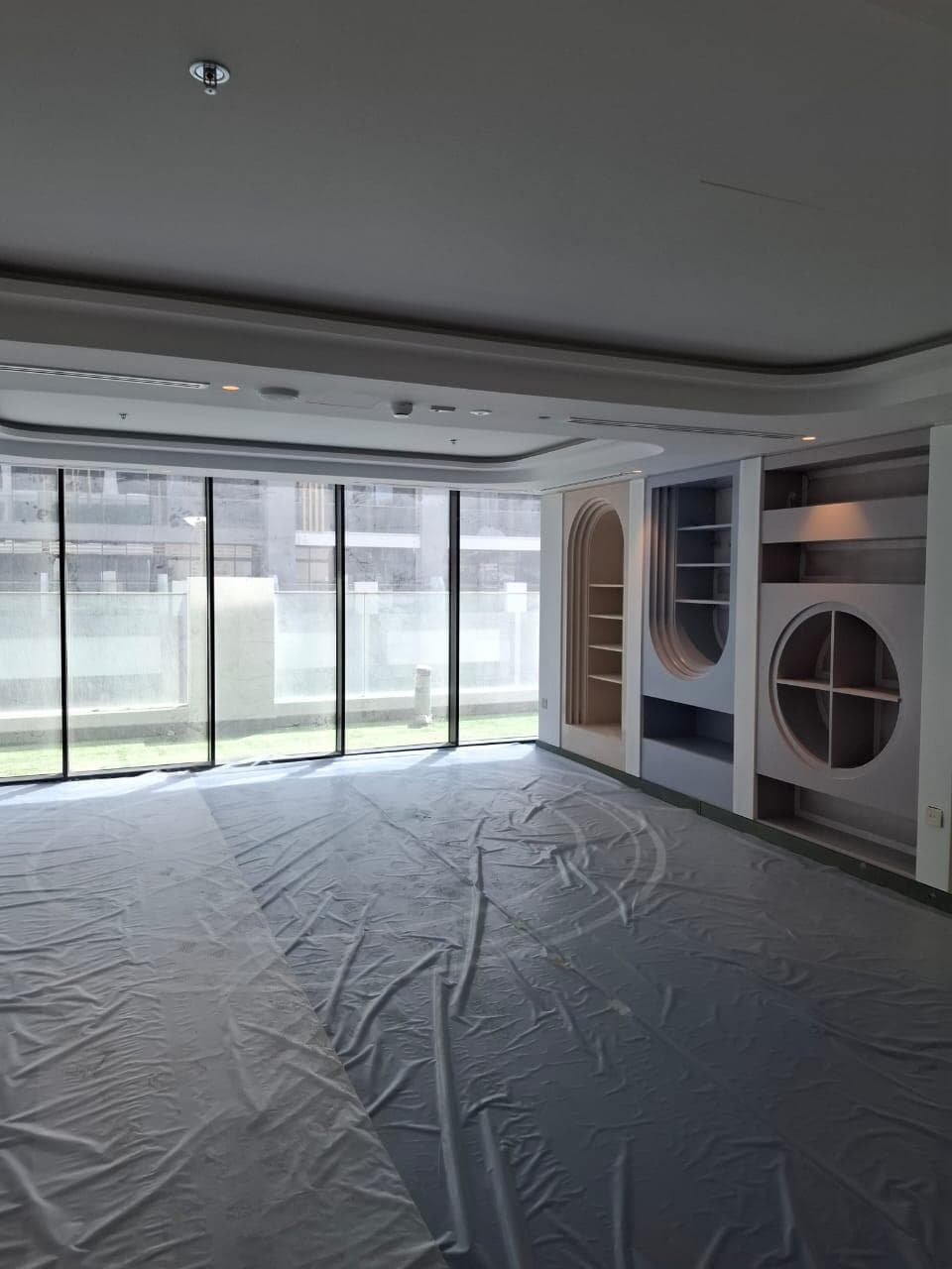 Riviera 65 - Construction