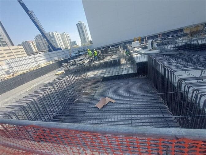Riviera Lodge - Construction