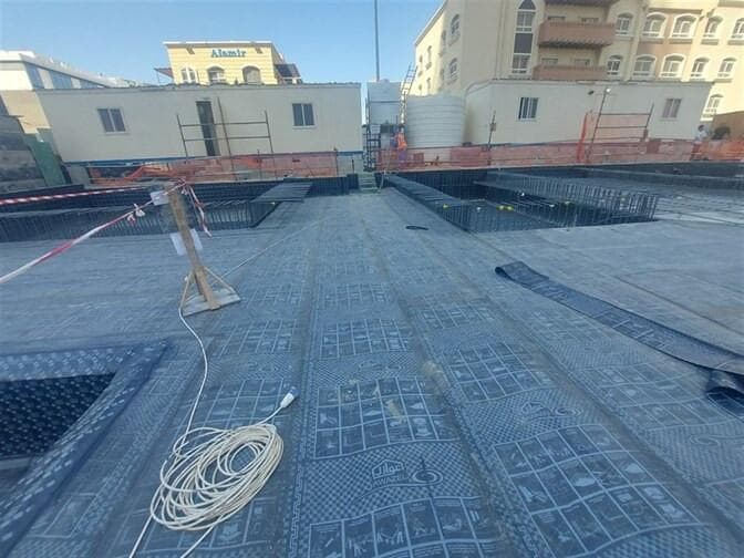 Riviera Lodge - Construction