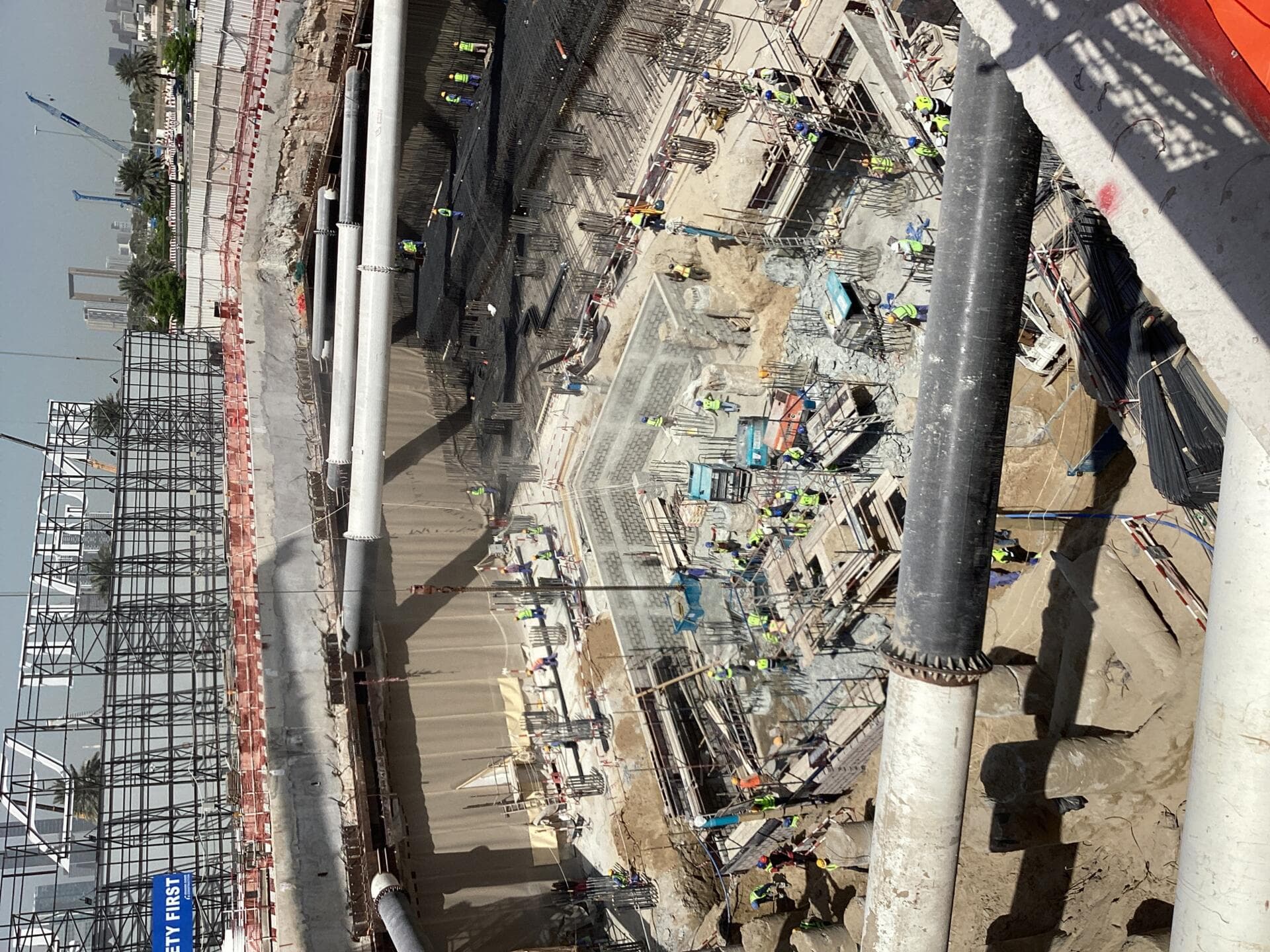 Binghatti Pinnacle - Construction