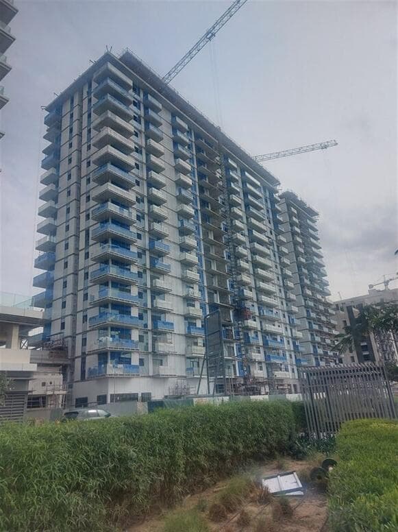 Golf Grand - Construction
