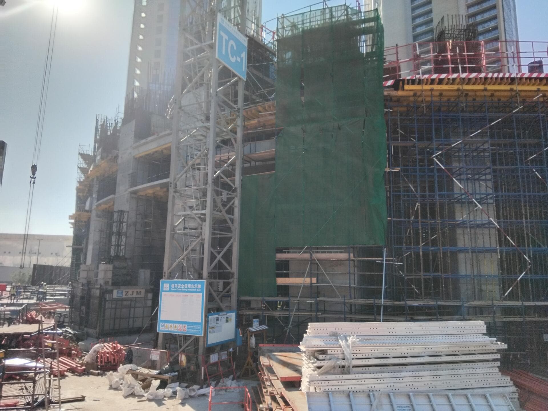 Safa Two - Construction