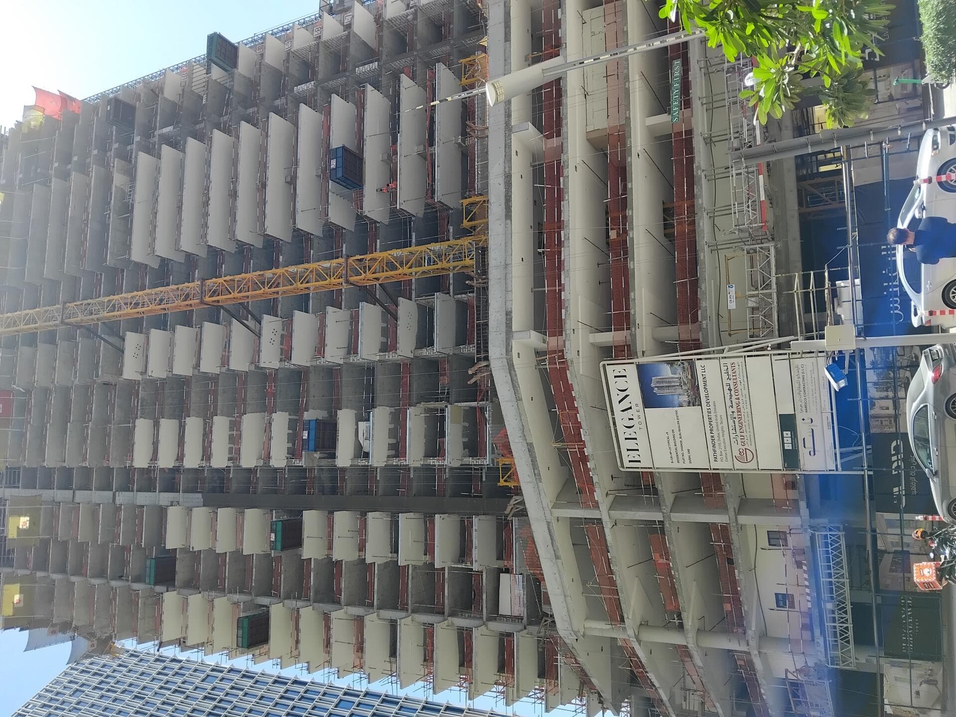 Elegance Tower - Construction