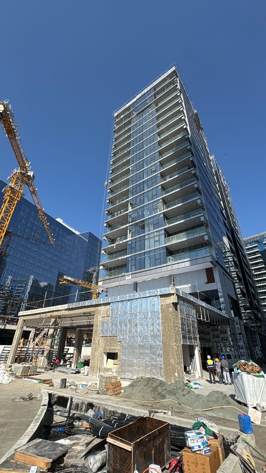 Royal Regency - Construction