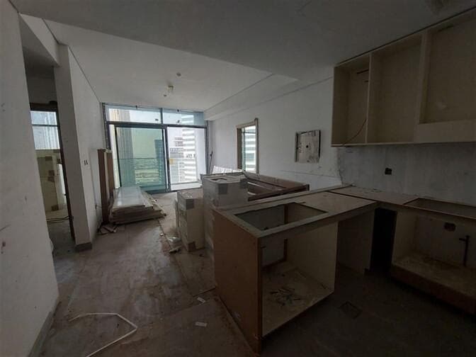 Peninsula Two - Construction