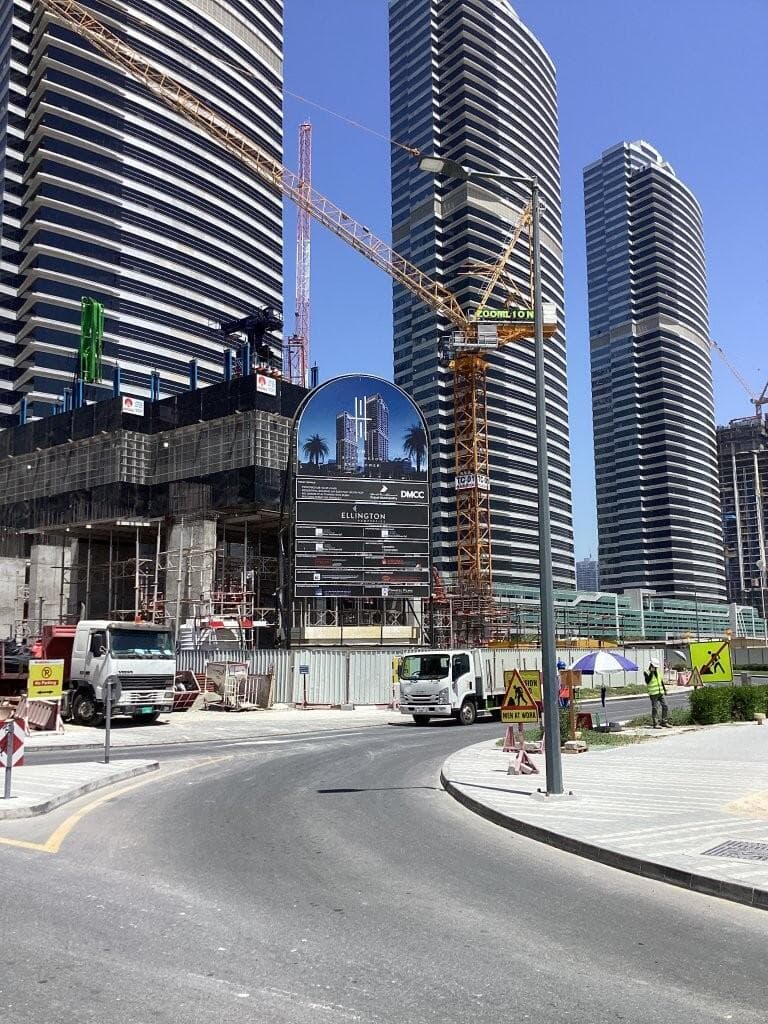 UH - Construction