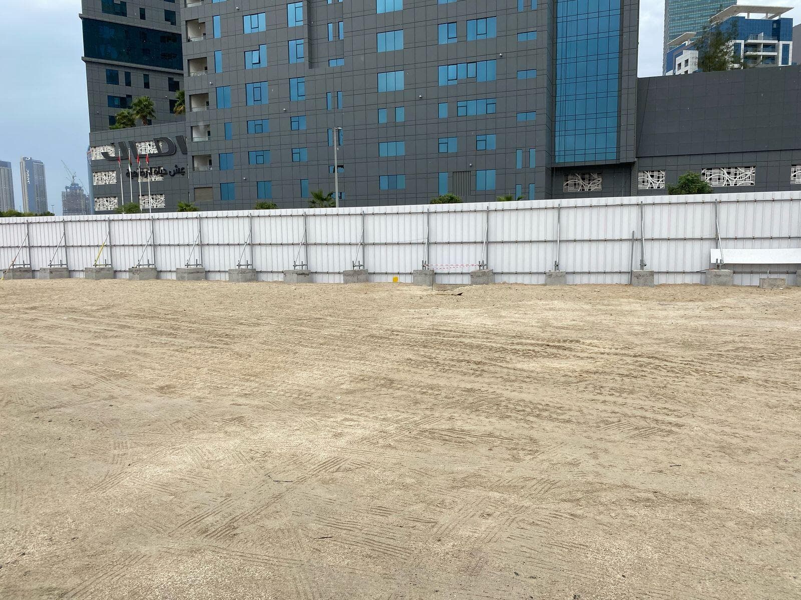 Binghatti Aquarise - Construction
