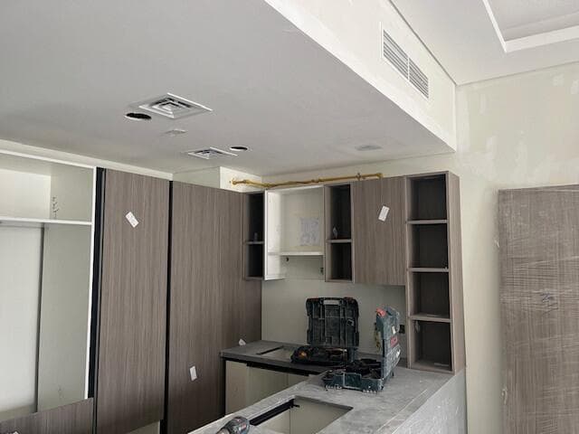 Al Serh Residences 11 - Construction