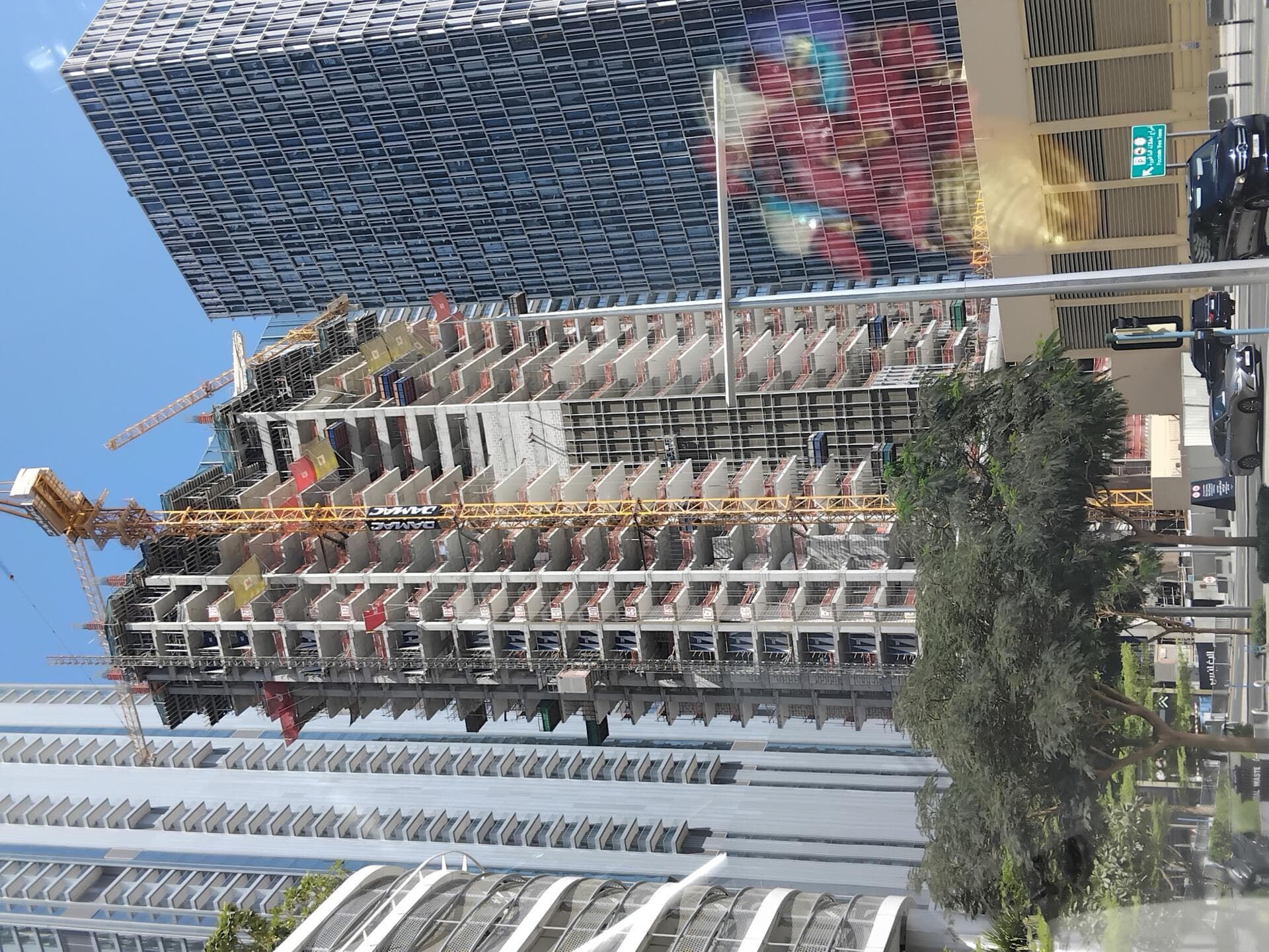 Elegance Tower - Construction