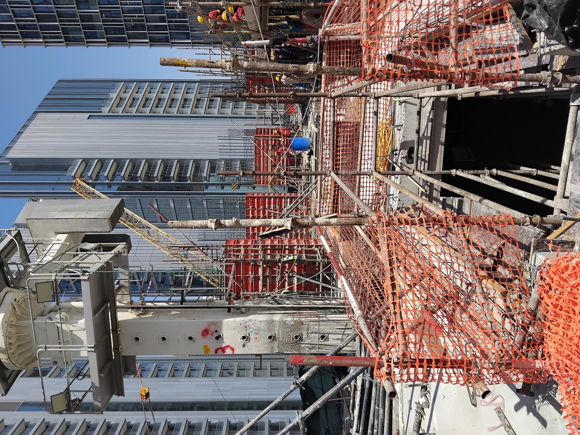 Elegance Tower - Construction