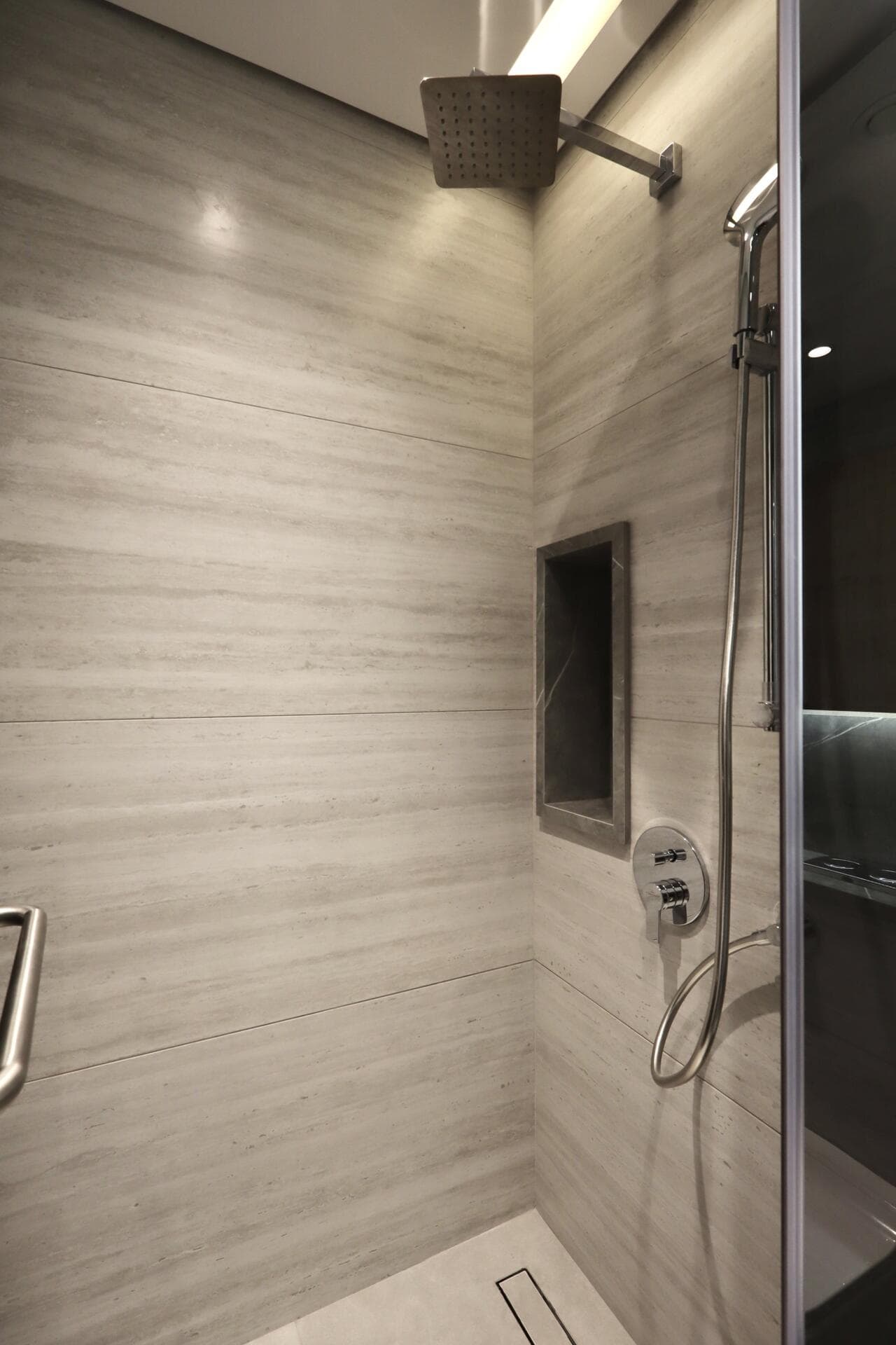 Urban Park Residences - Finishing