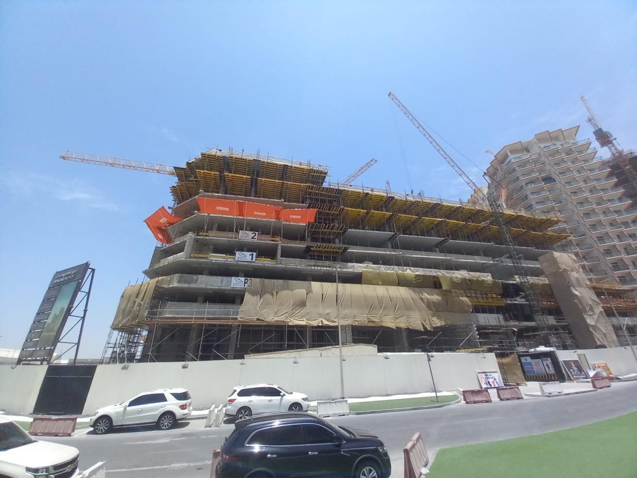 Binghatti Ghost - Construction
