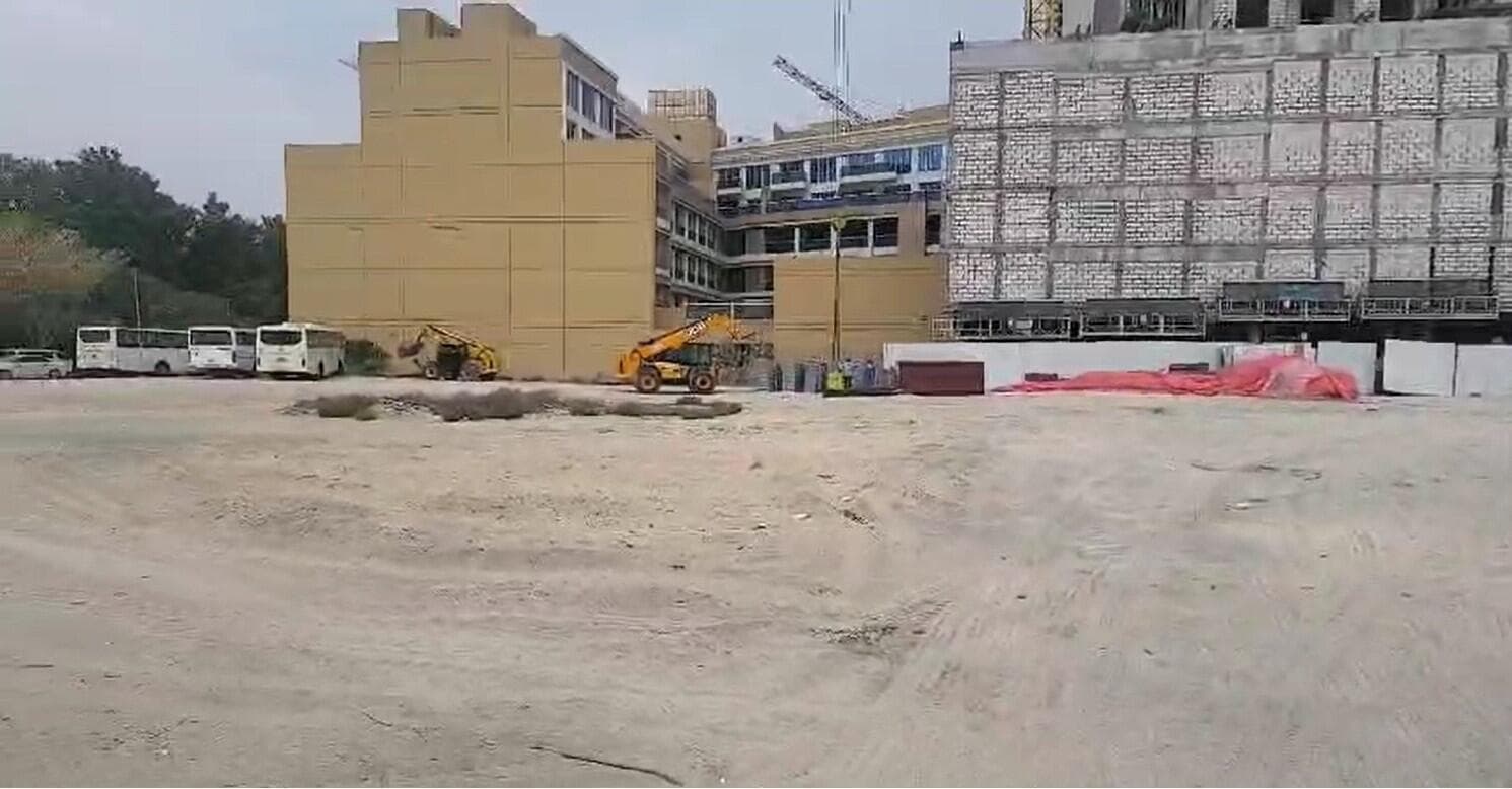 ESSENL1FE - Construction