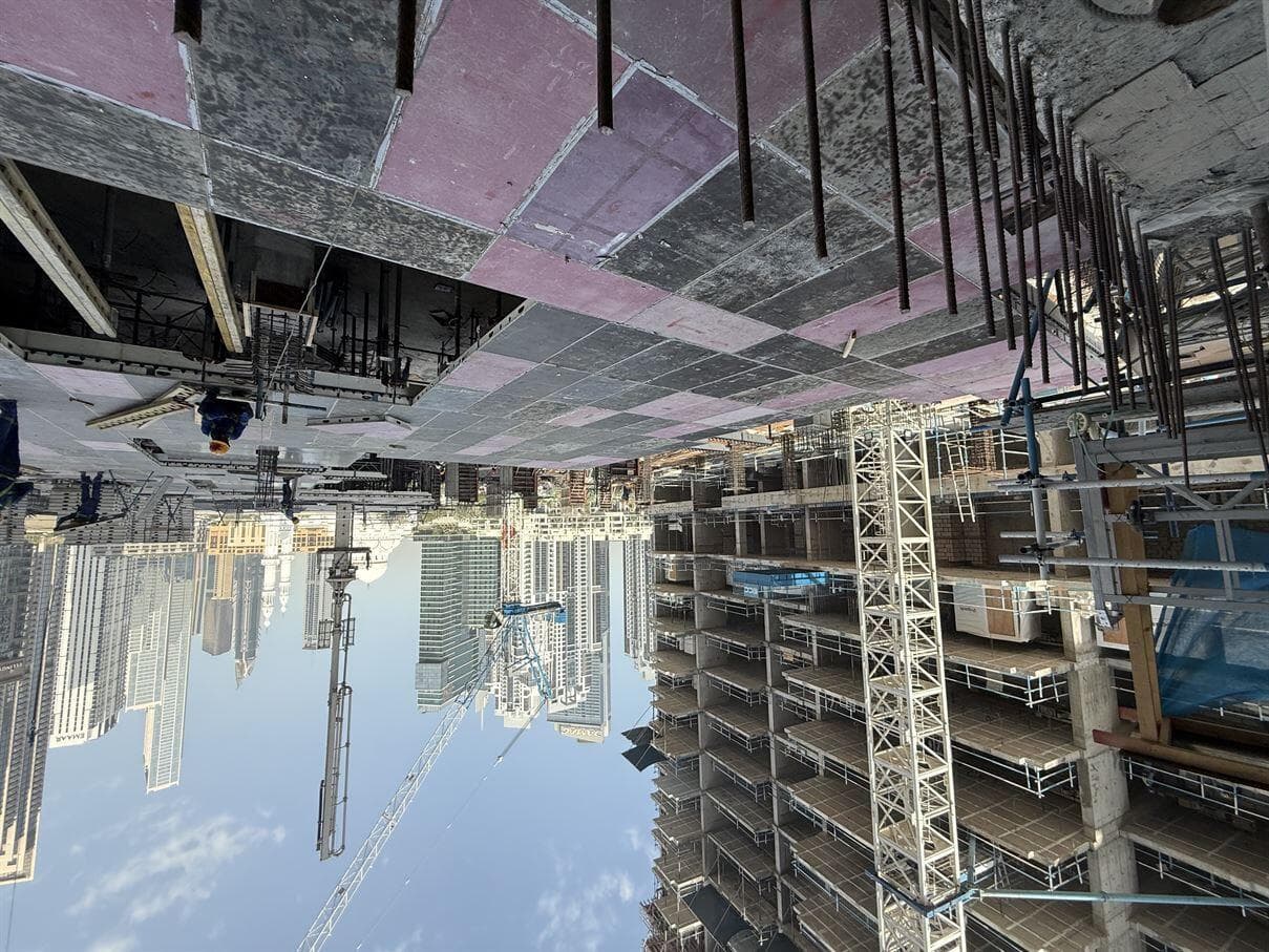 The Edge - Construction