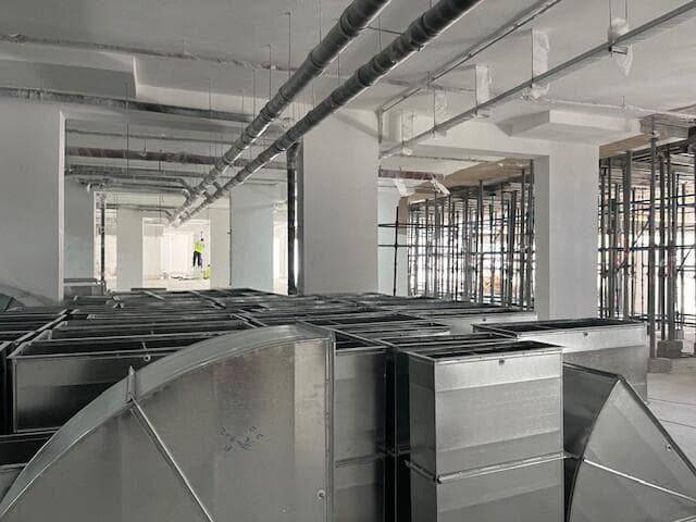 11 Hills Park - Construction