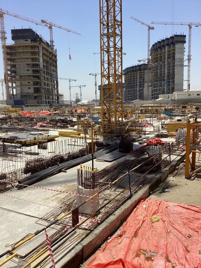 350 Riverside Crescent - Construction