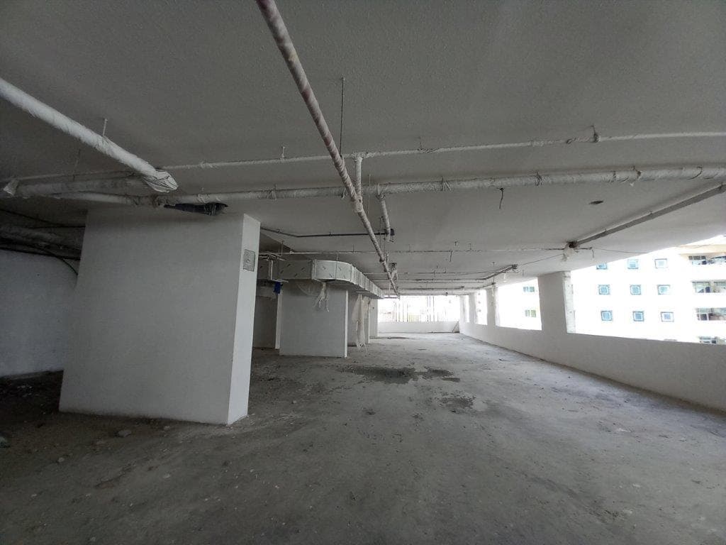 Q Gardens Lofts - Construction