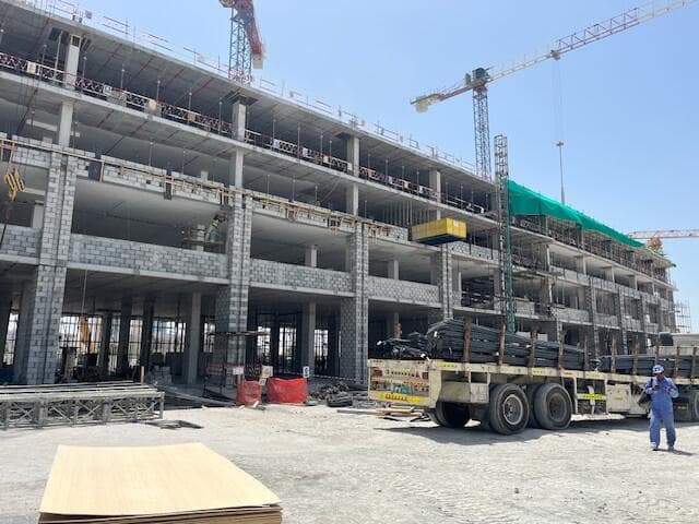 11 Hills Park - Construction