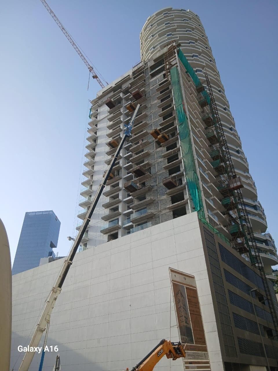 Views V - Construction