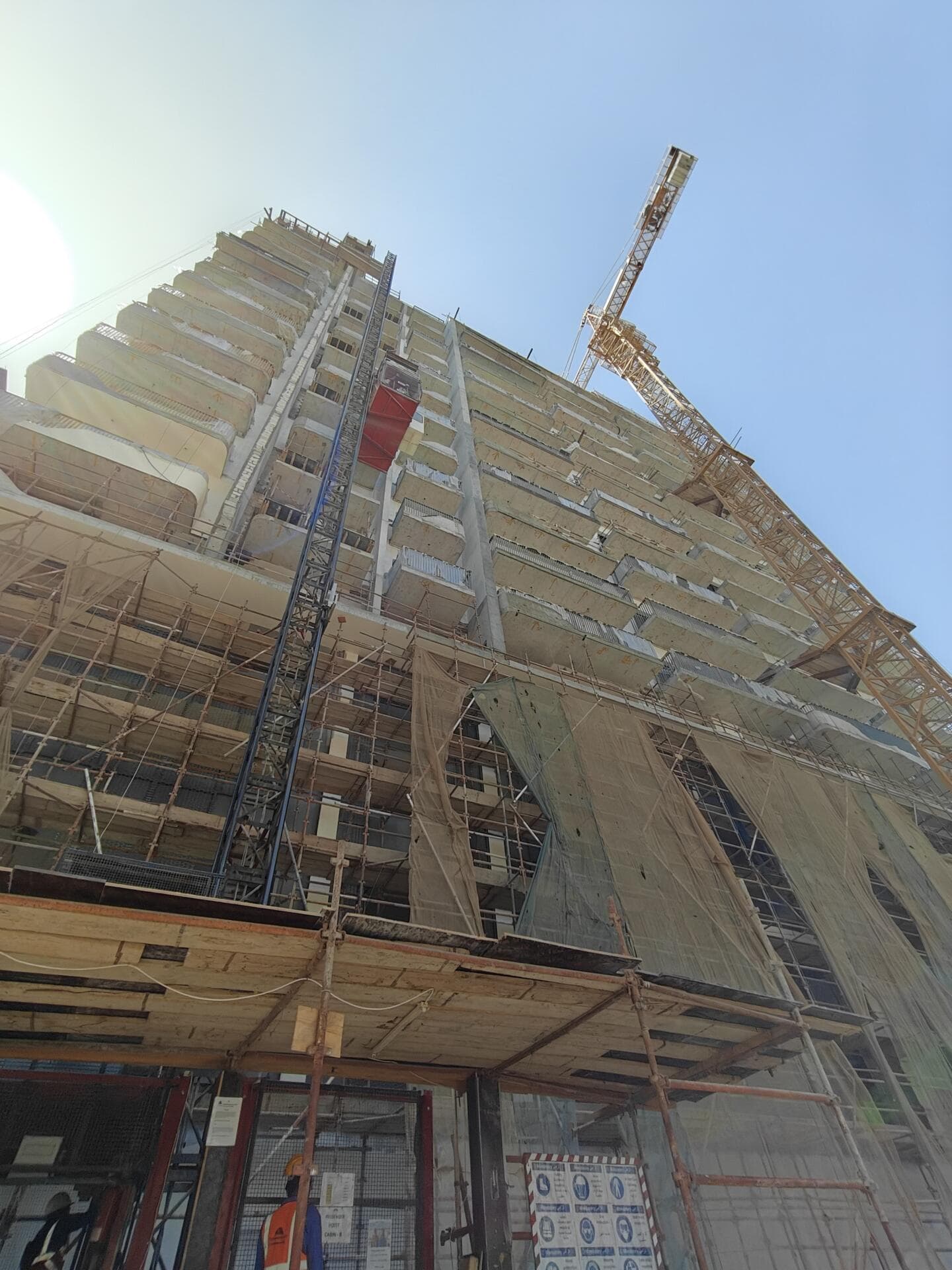Weybridge Gardens - Construction