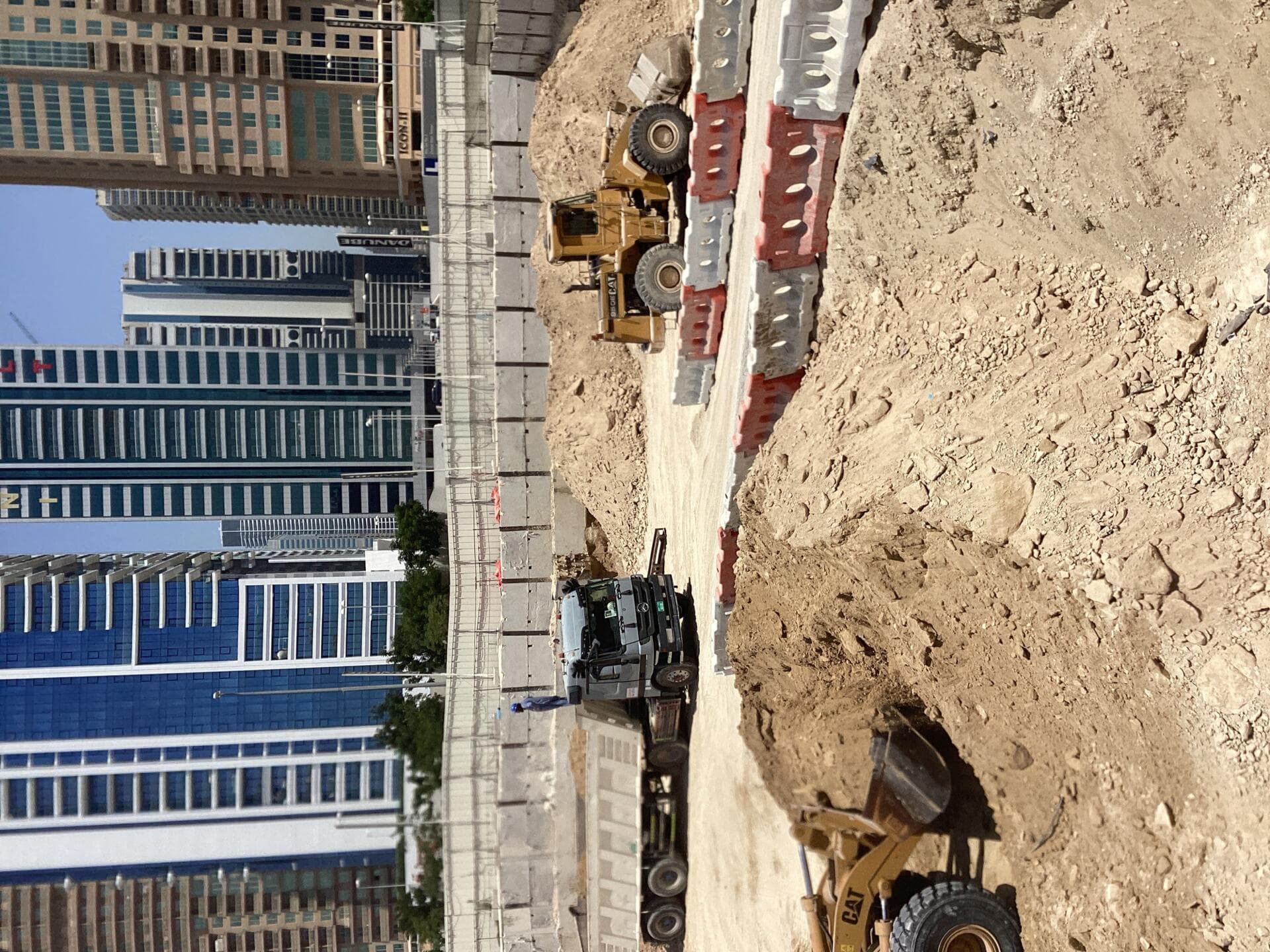 Diamondz - Construction
