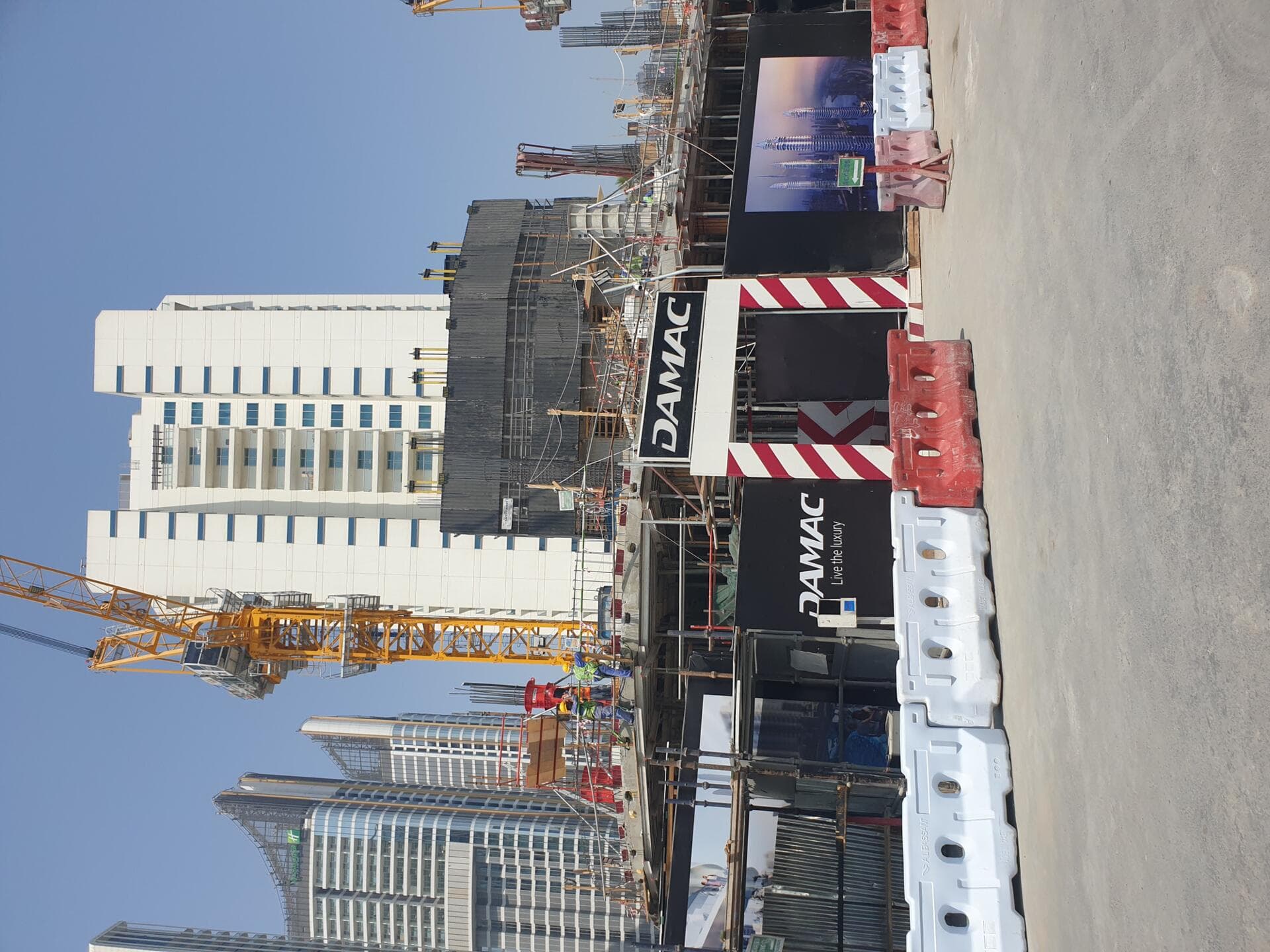 Canal Crown - Construction