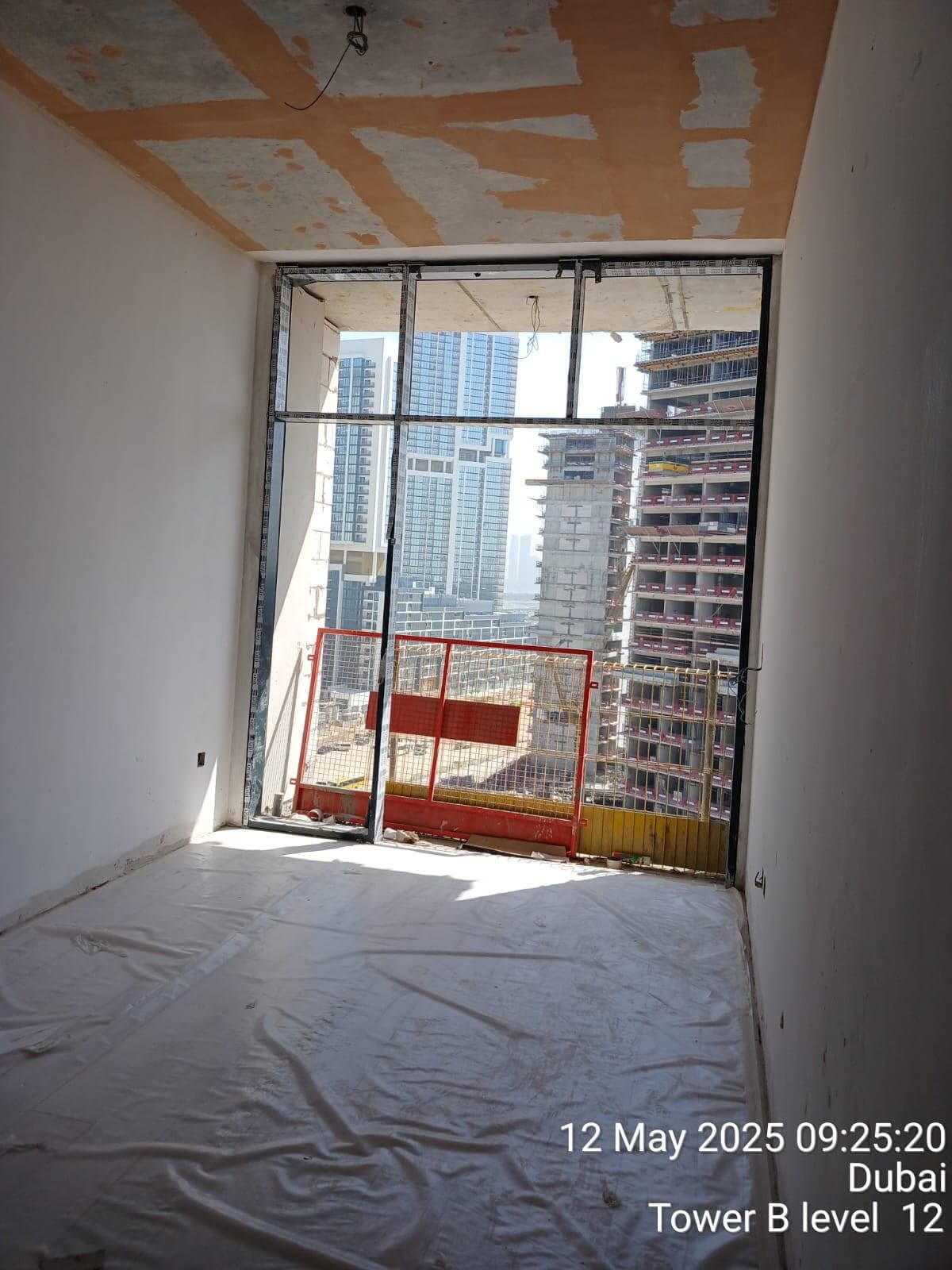 Riviera Beachfront - Construction