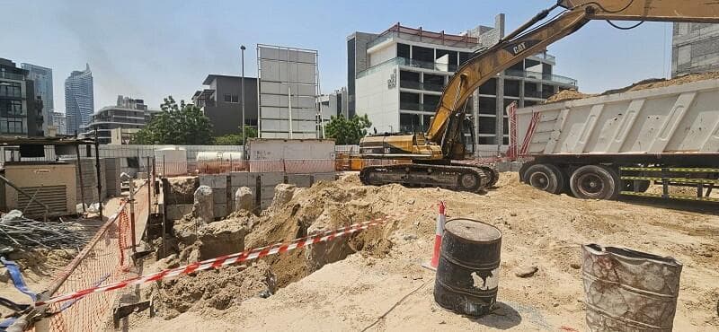 I'Sola Bella - Construction