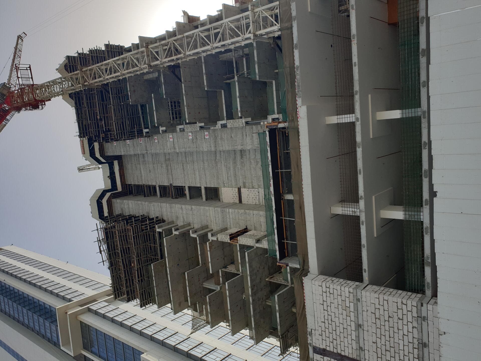 Aria - Construction