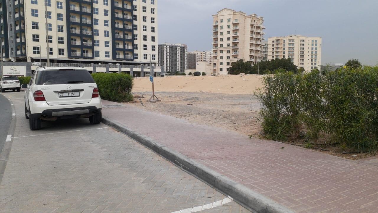 Reem by Vision - Construction