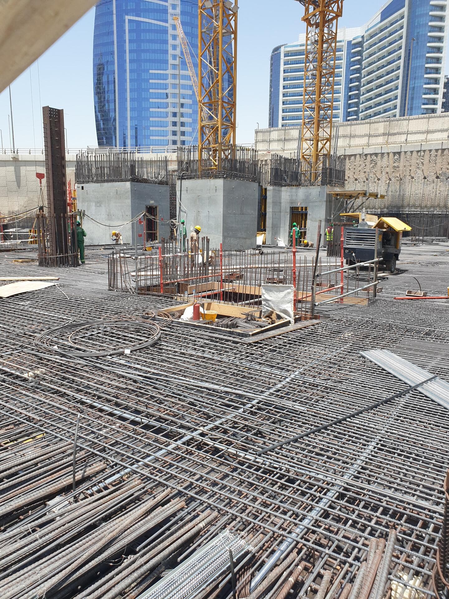 Vela - Construction