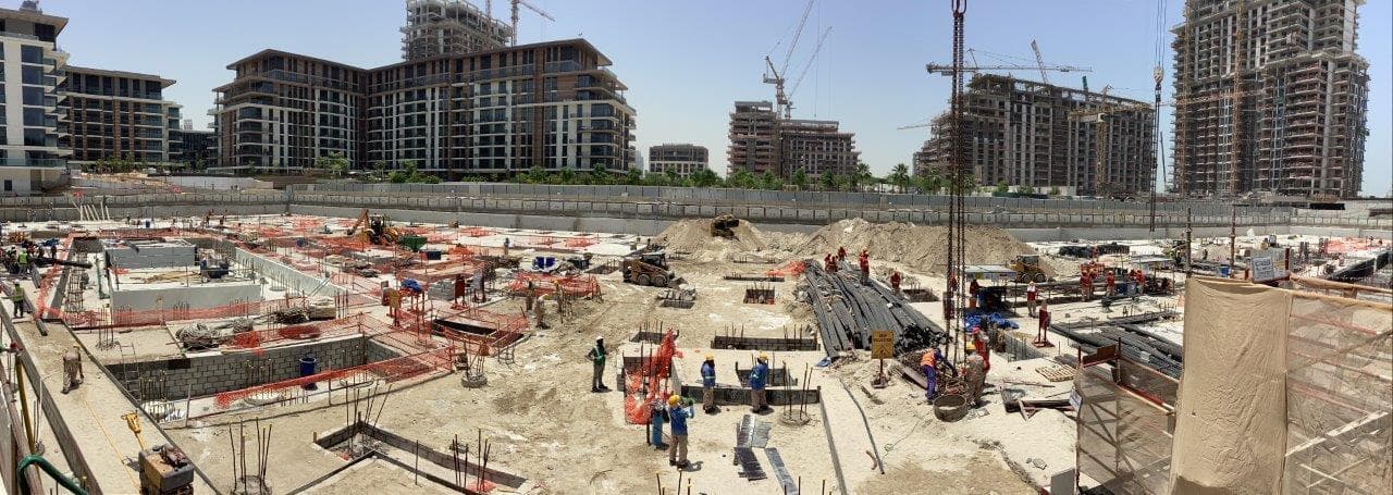 Central Park Plaza - Строительство