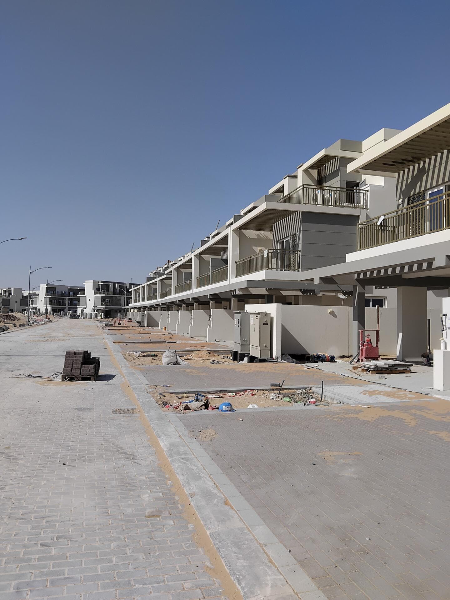 Damac Hills 2 Camelia - Construction
