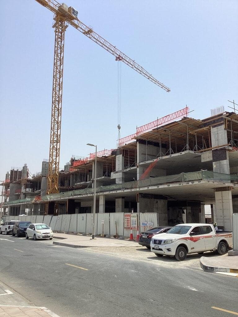 The Corner - Construction